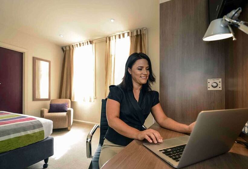 Grosvenor Hotel Adelaide