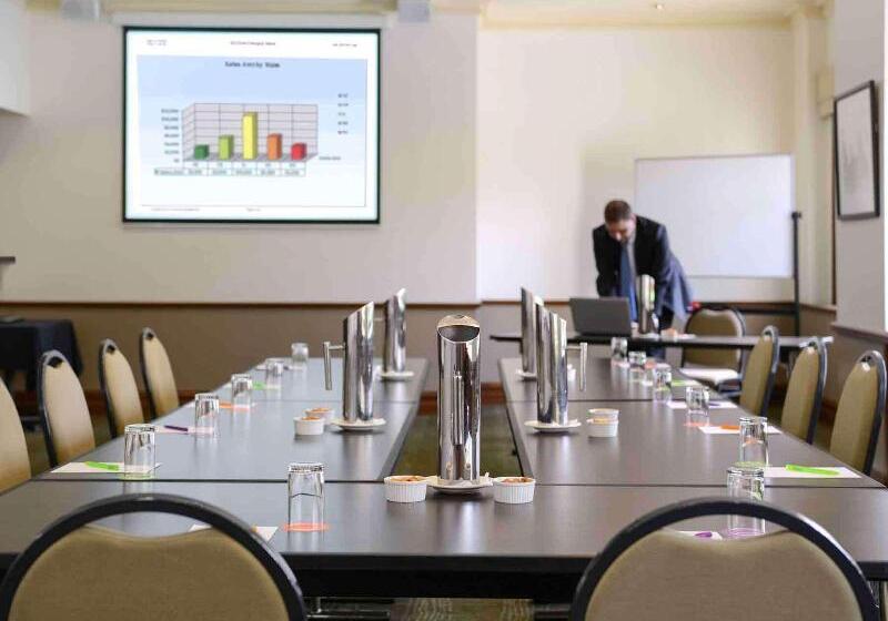 Grosvenor Hotel Adelaide