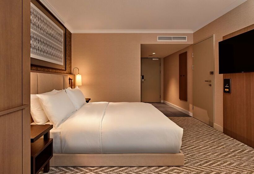 هتل Hilton Vienna Park