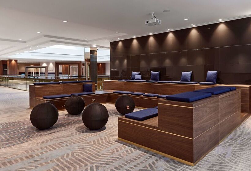 酒店 Hilton Vienna Park