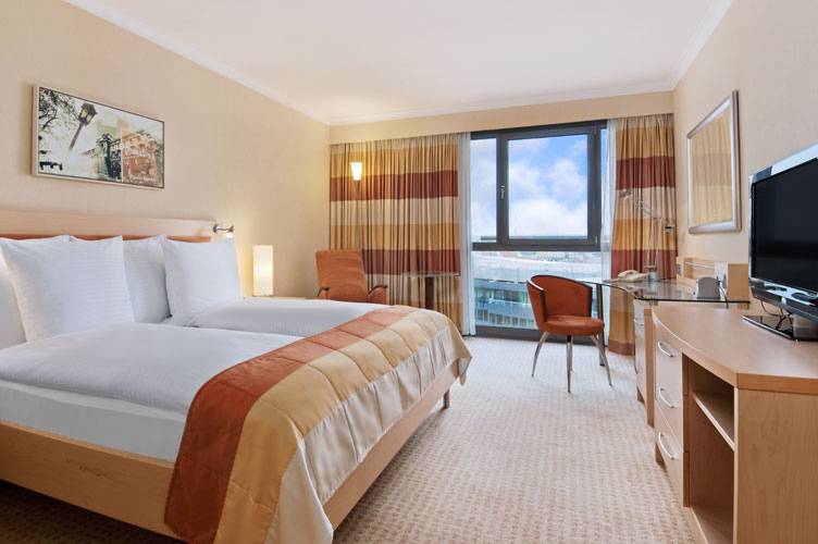 هتل Hilton Vienna Park