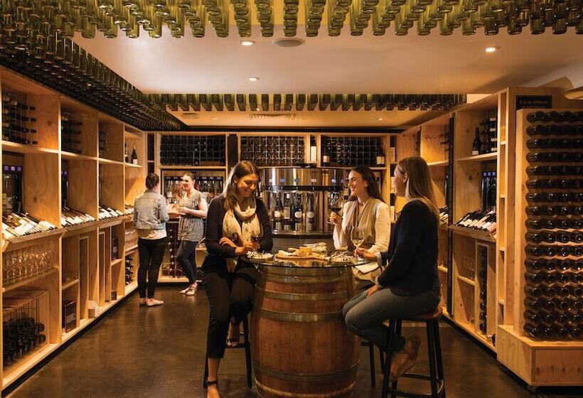 Отель Intercontinental Adelaide, An Ihg