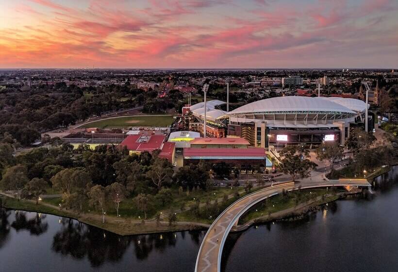 Отель Intercontinental Adelaide, An Ihg
