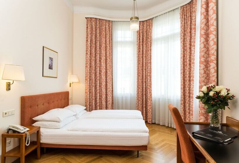 هتل Johann Strauss