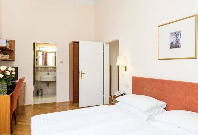 هتل Johann Strauss