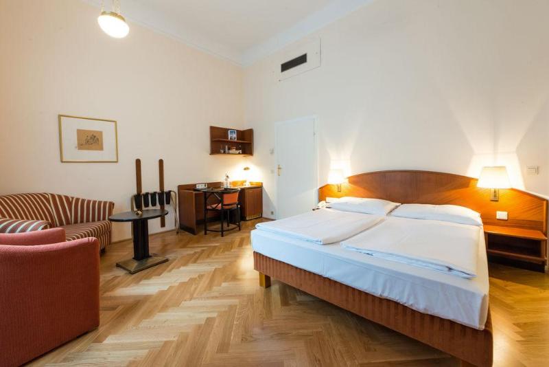 هتل Johann Strauss