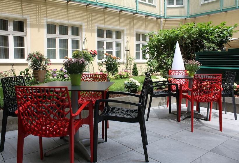 هتل Josefshof Am Rathaus