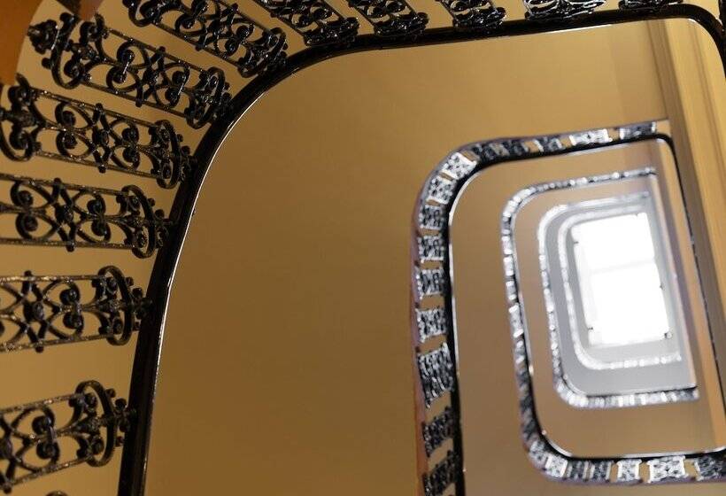 هتل Josefshof Am Rathaus