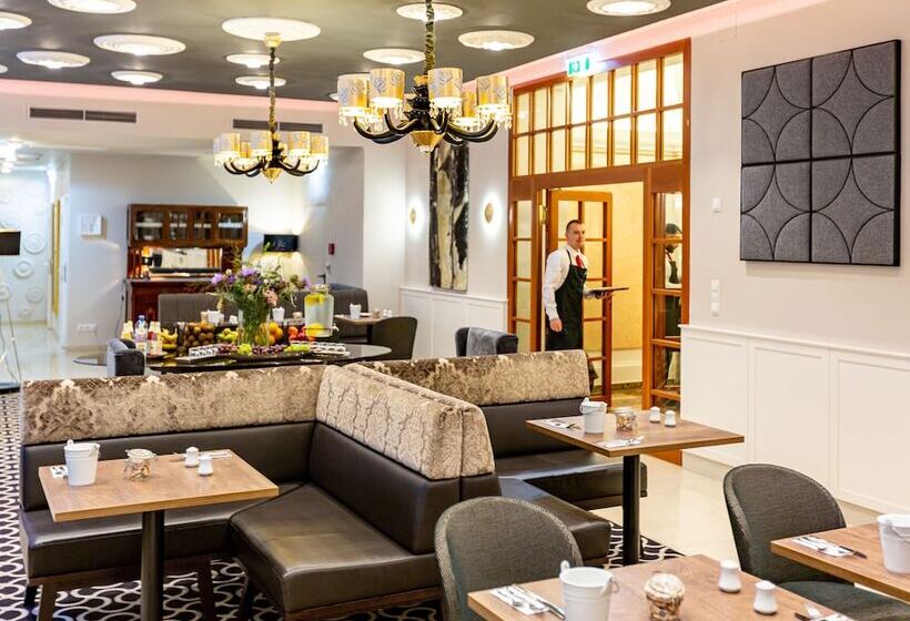 هتل Josefshof Am Rathaus