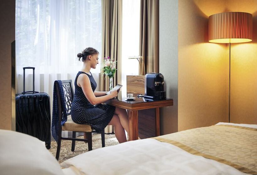 هتل Josefshof Am Rathaus