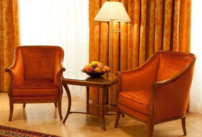 هتل Kaiserin Elisabeth