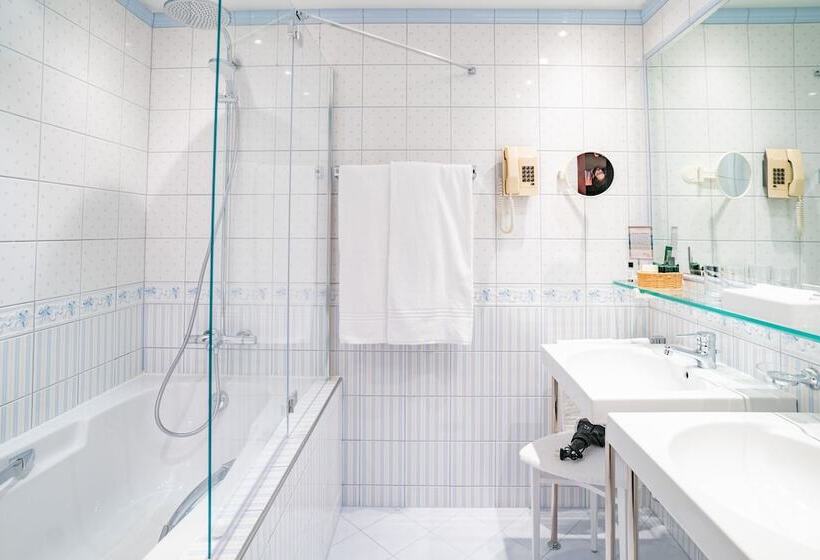 호텔 Konig Von Ungarn