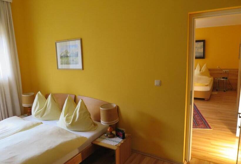 ホテル Kur Und Gästehaus Villa Anna