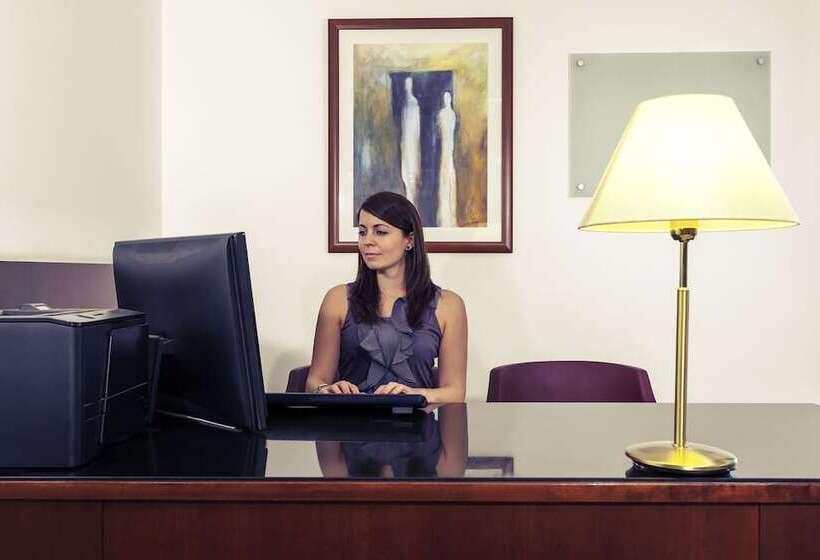 هتل Mercure Wien Westbahnhof