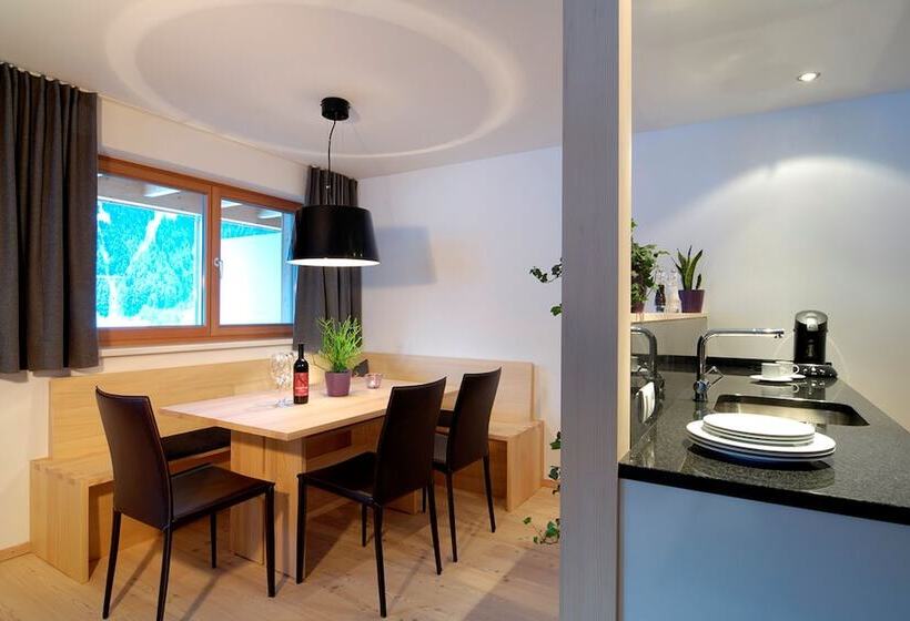 酒店 Monika & Montafon Chalets