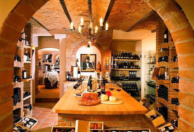 호텔 Neue Post I Self Check In