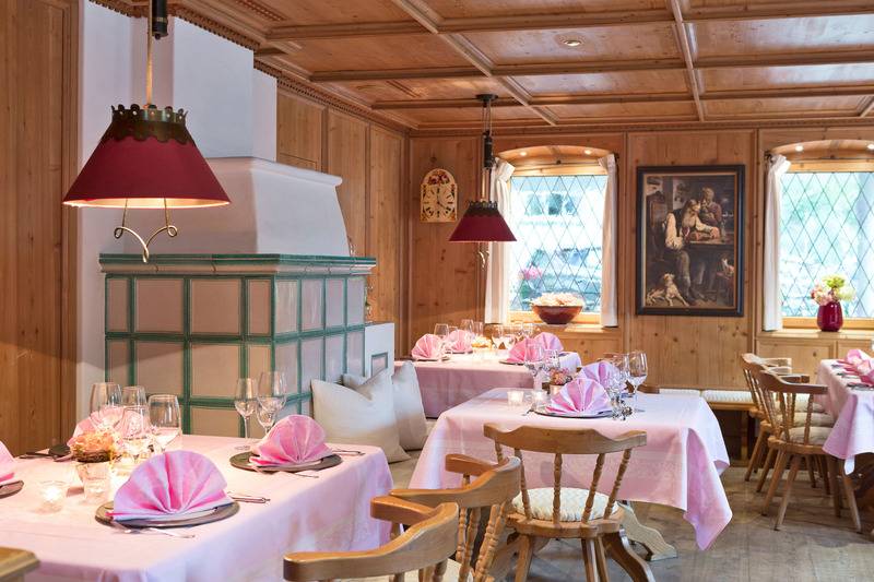 ホテル Neuhaus Zillertal Resort