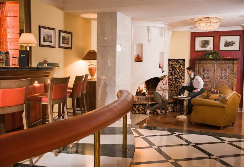 Norica   Thermenhotels Gastein Mit Dem Bademantel Direkt In Die Therme