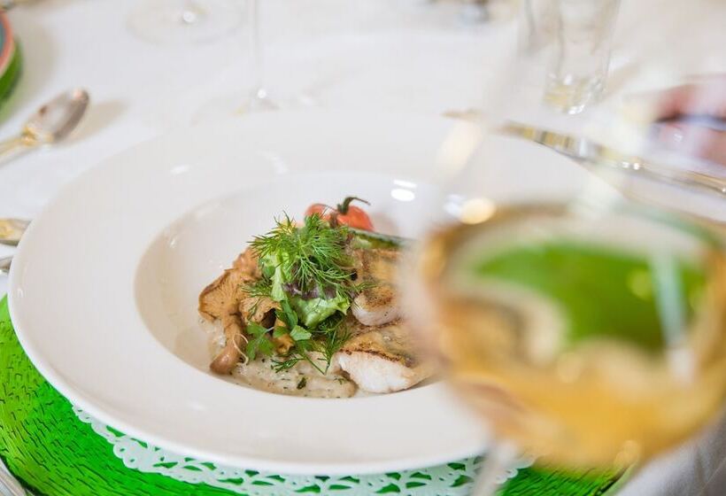 Norica   Thermenhotels Gastein Mit Dem Bademantel Direkt In Die Therme