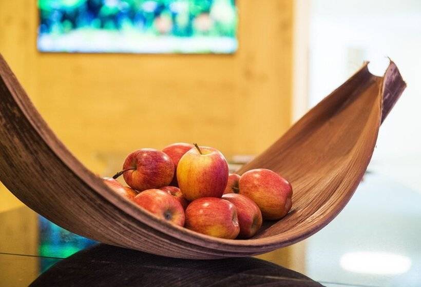 Norica   Thermenhotels Gastein Mit Dem Bademantel Direkt In Die Therme