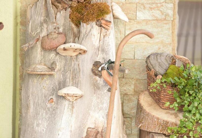 فندق Post Karlon