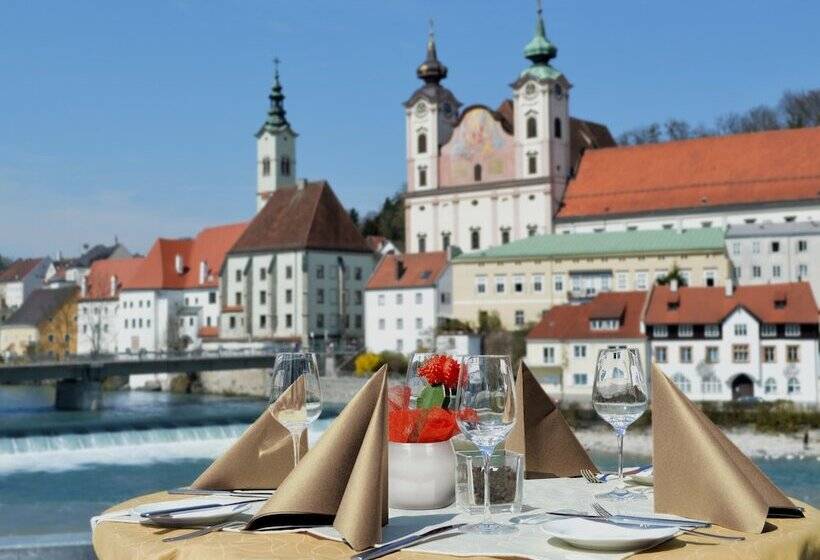 ホテル Restaurant Minichmayr