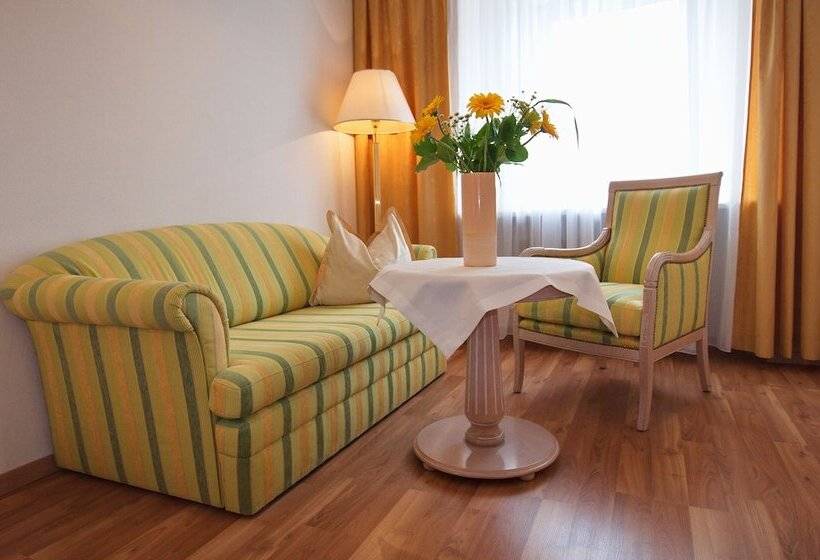 ホテル Restaurant Minichmayr