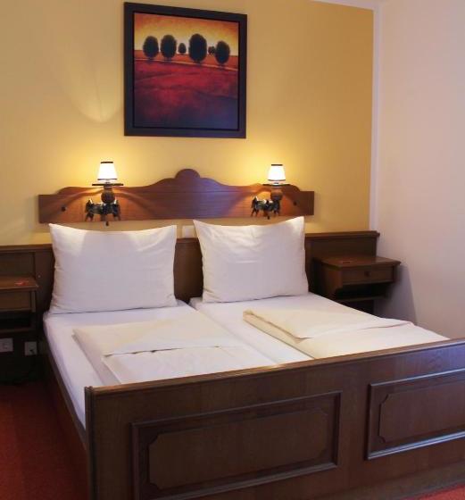 فندق Restaurant Schwartz