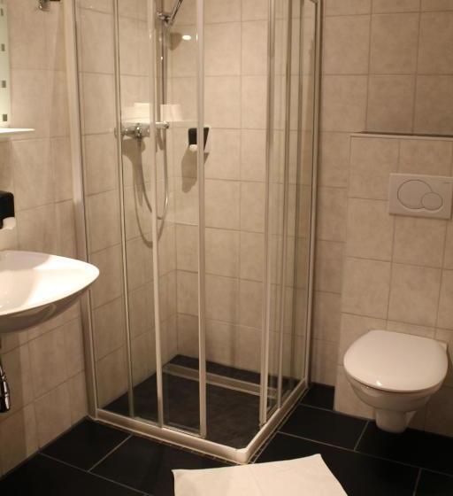 فندق Restaurant Schwartz