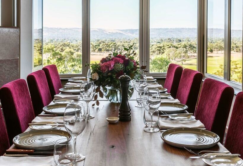 هتل Rydges South Park Adelaide