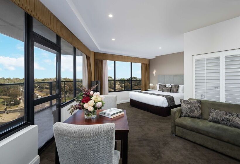 هتل Rydges South Park Adelaide