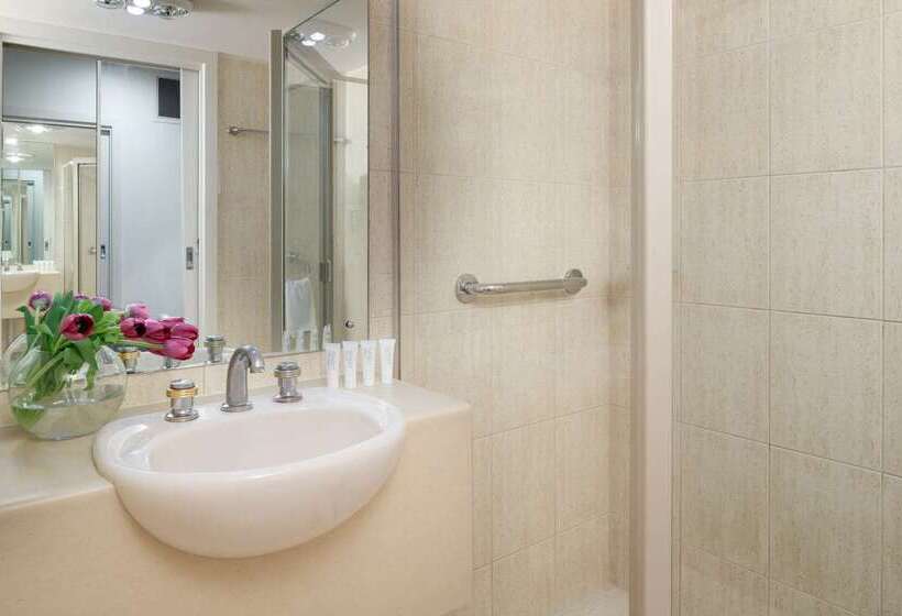 هتل Rydges South Park Adelaide