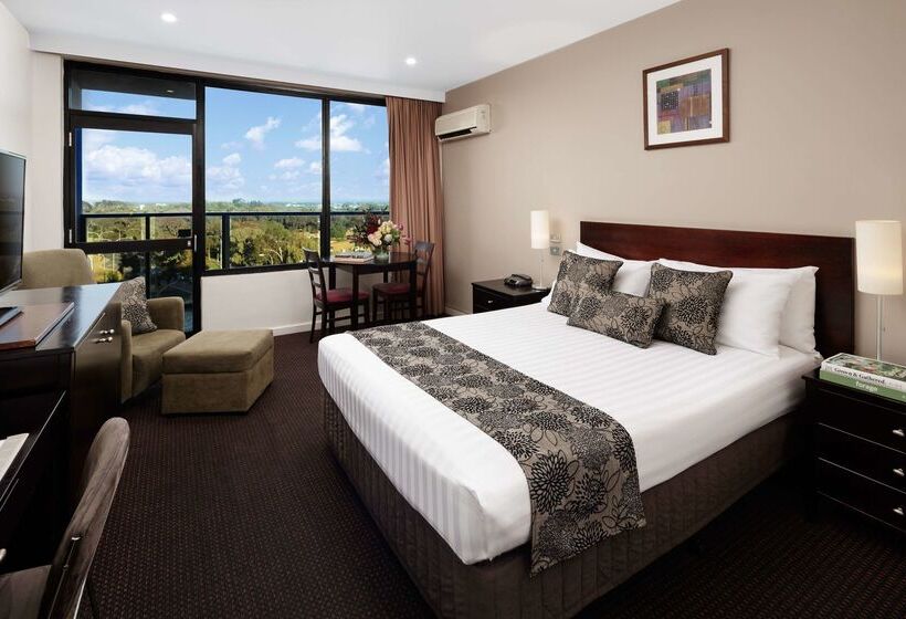 هتل Rydges South Park Adelaide
