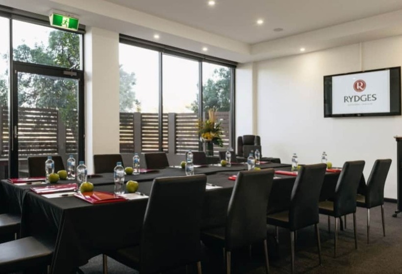 호텔 Rydges South Park Adelaide
