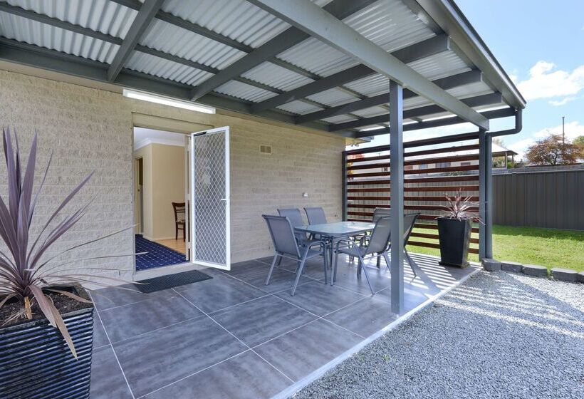 هتل Rydges Armidale