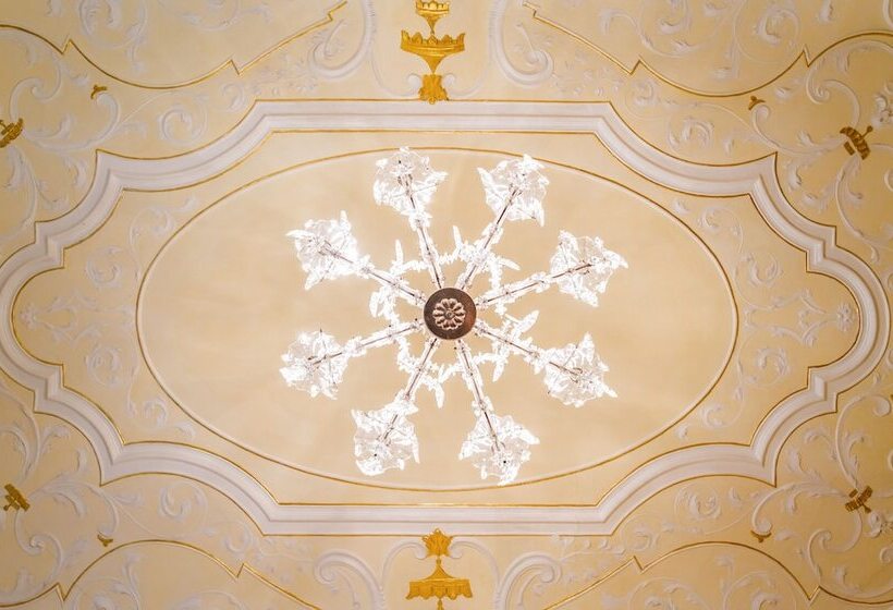 Schlosshotel Römischer Kaiser