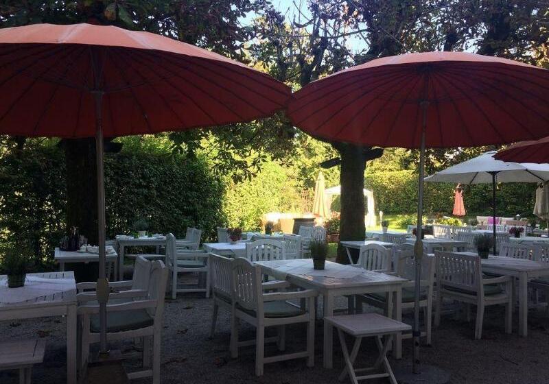 Der Schlosswirt Zu Anif   Biedermeierhotel Und Restaurant