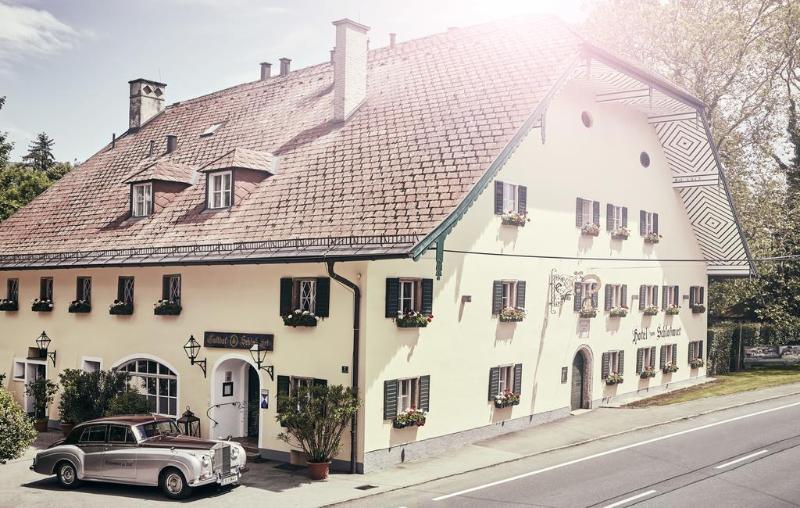 Der Schlosswirt Zu Anif   Biedermeierhotel Und Restaurant