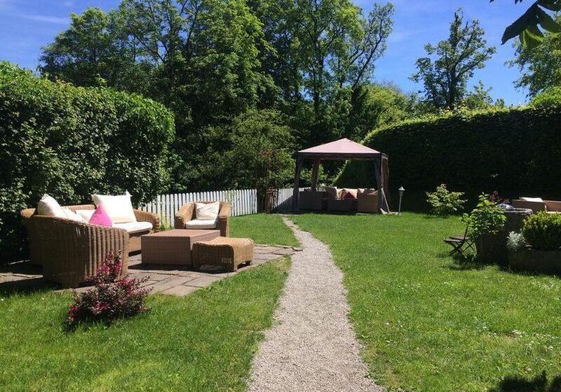 Der Schlosswirt Zu Anif   Biedermeierhotel Und Restaurant