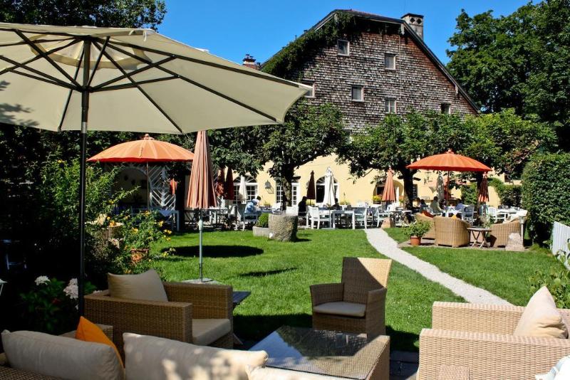 Der Schlosswirt Zu Anif   Biedermeierhotel Und Restaurant