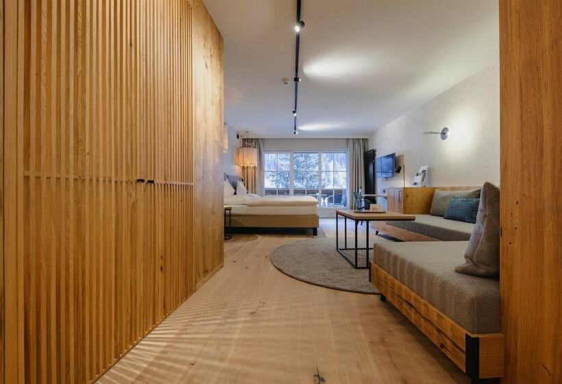 فندق Schwarzer Adler   Sport & Spa