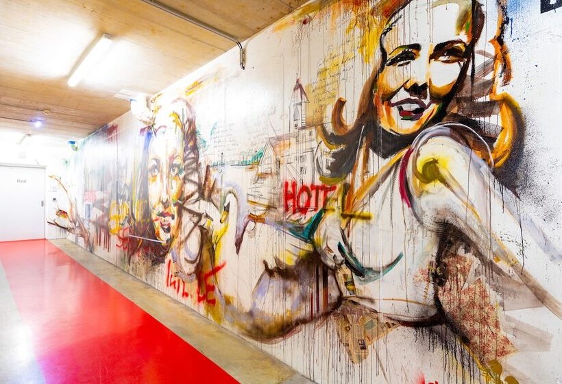 Отель Süd Graz