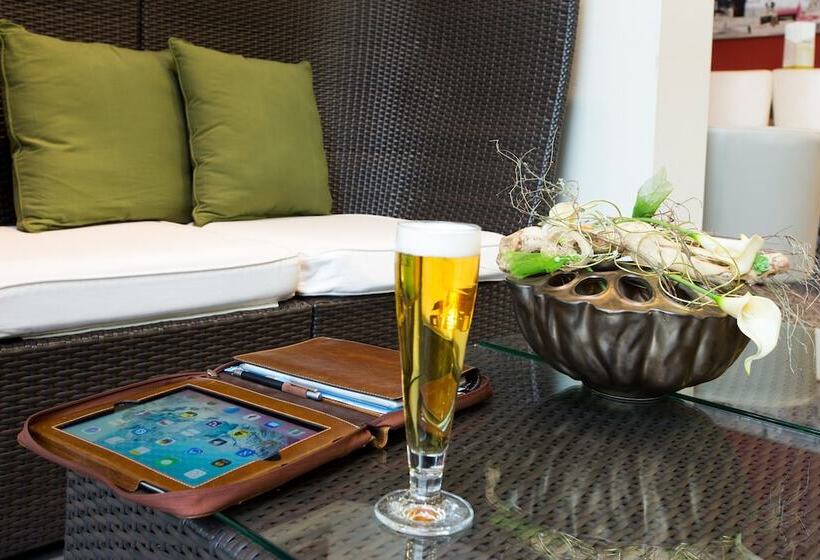 Отель Süd Graz