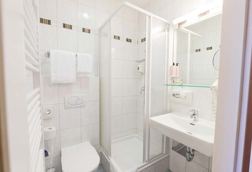 Отель Süd Graz