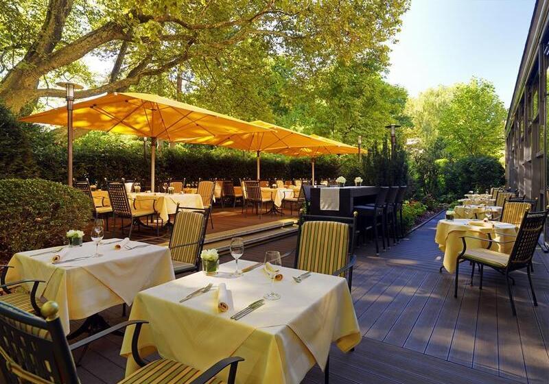 ホテル Sheraton Grand Salzburg