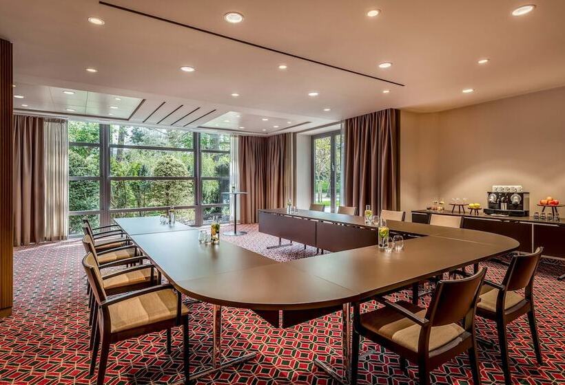 ホテル Sheraton Grand Salzburg