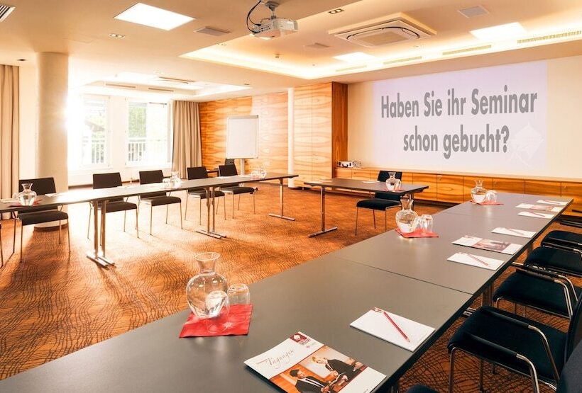 Отель Stadt Kufstein