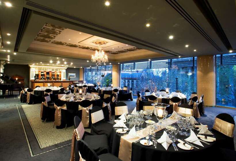 ホテル Stamford Plaza Adelaide