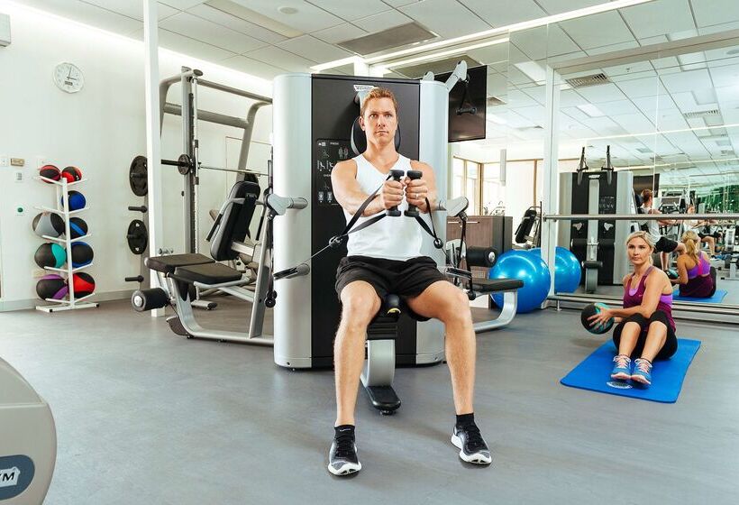 ホテル Stamford Plaza Adelaide