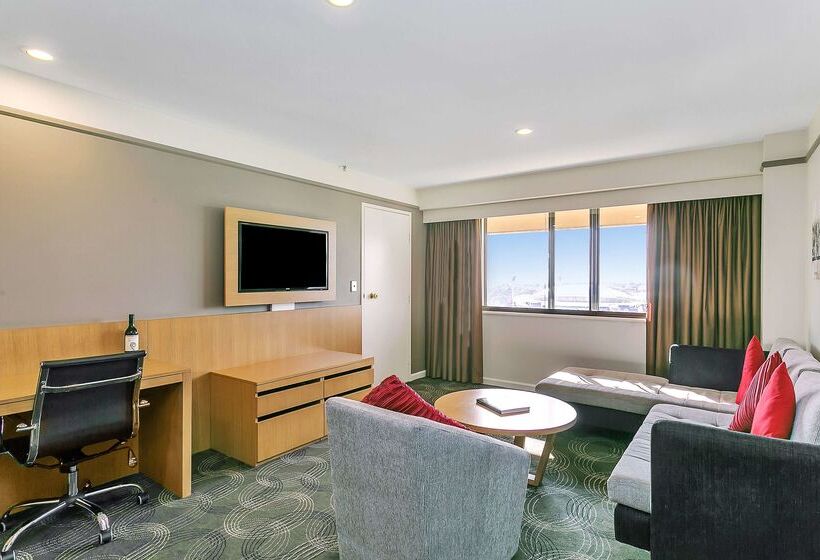 ホテル Stamford Plaza Adelaide